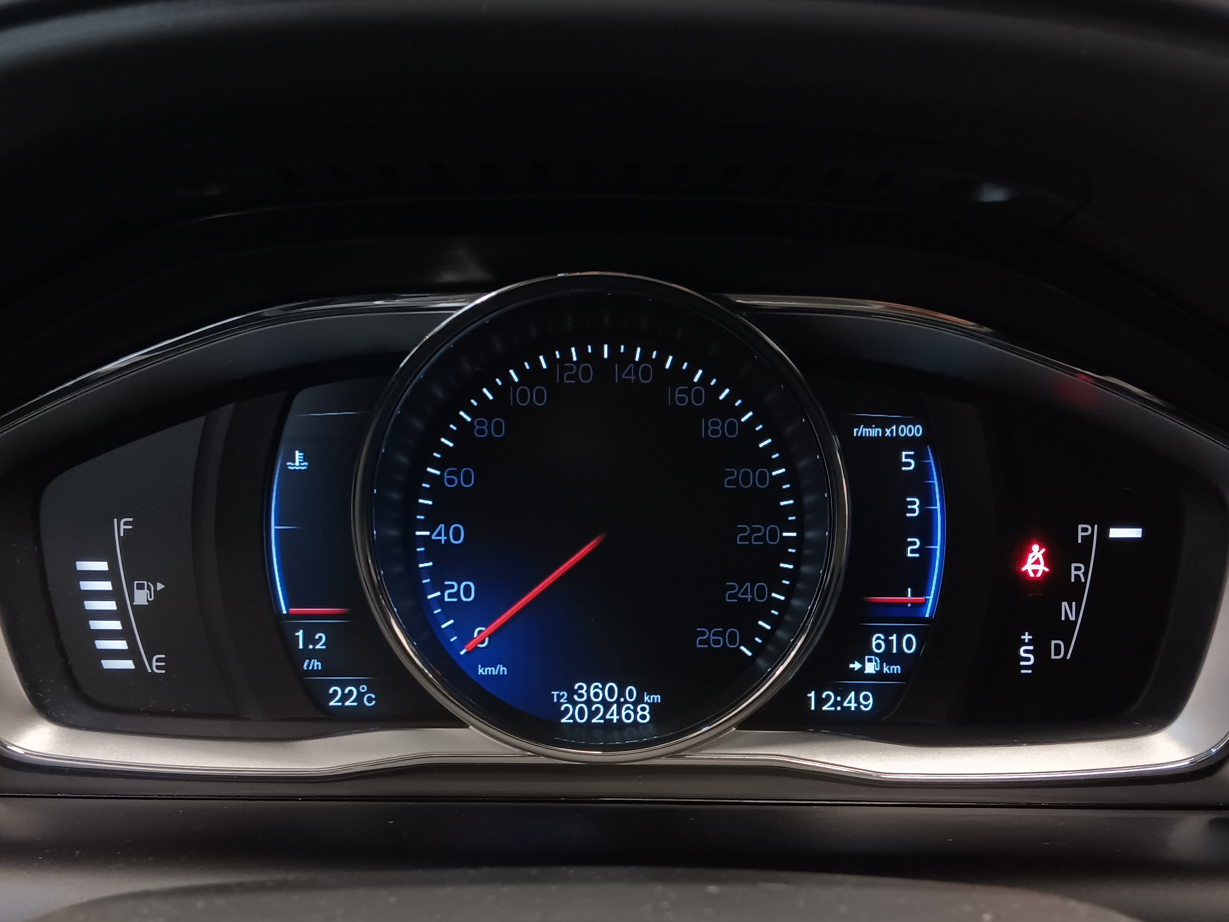 Volvo XC60 D4 R-DESIGN AUT