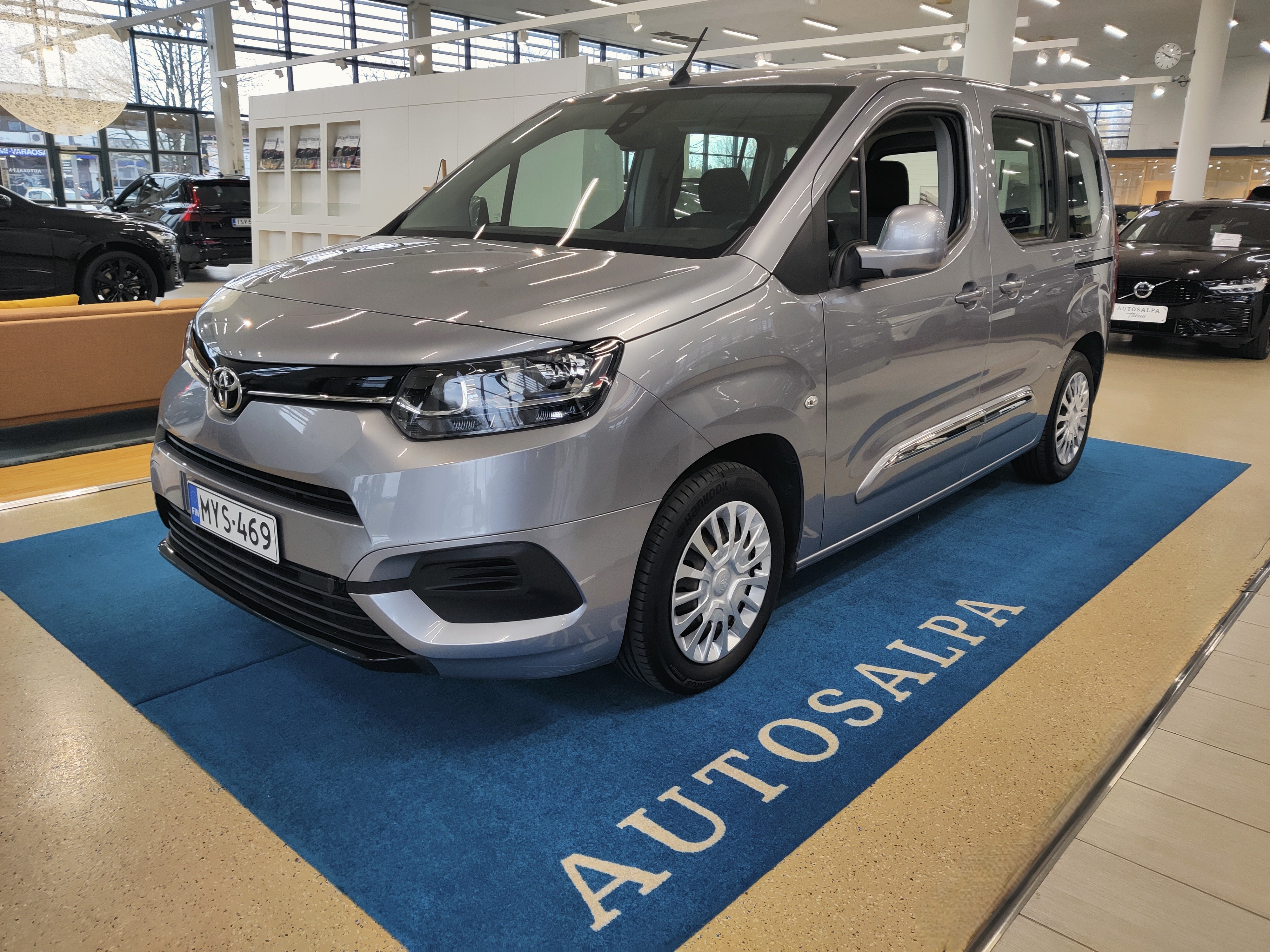 Toyota PROACE CITY VERSO ACTIVE L1 1.2 110 5OV