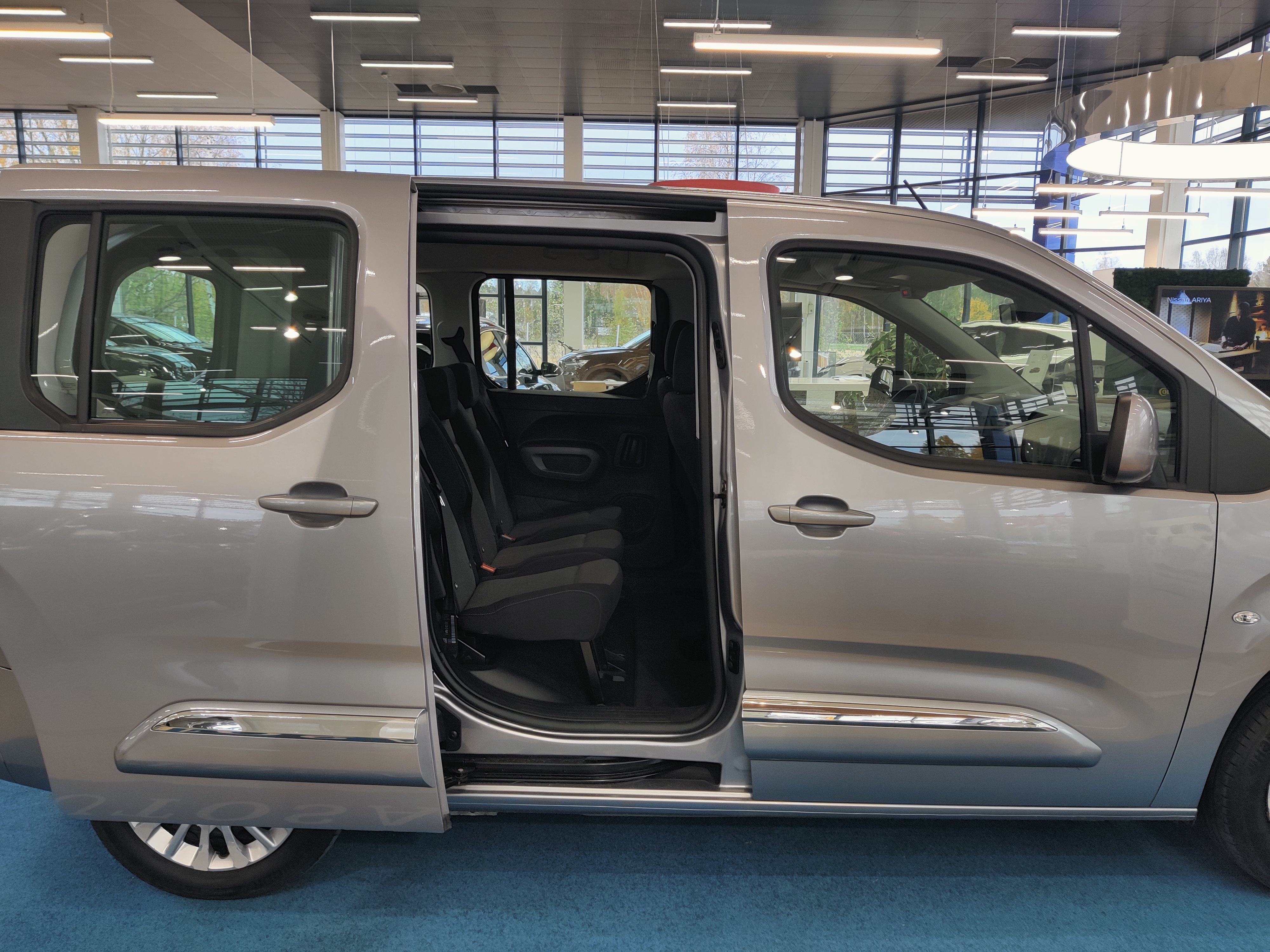 Toyota PROACE CITY VERSO ACTIVE L1 1.2 110 5OV