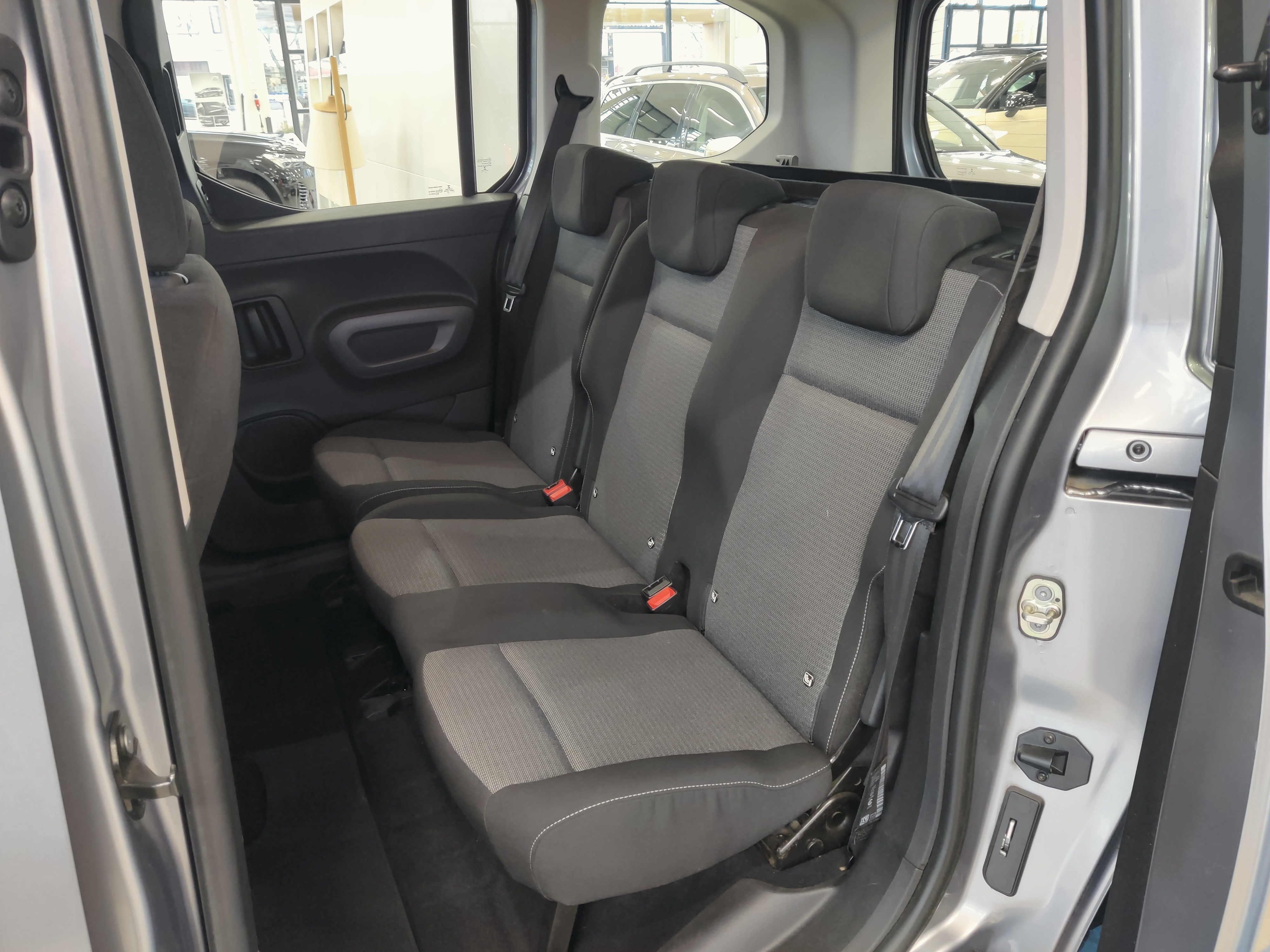 Toyota PROACE CITY VERSO ACTIVE L1 1.2 110 5OV