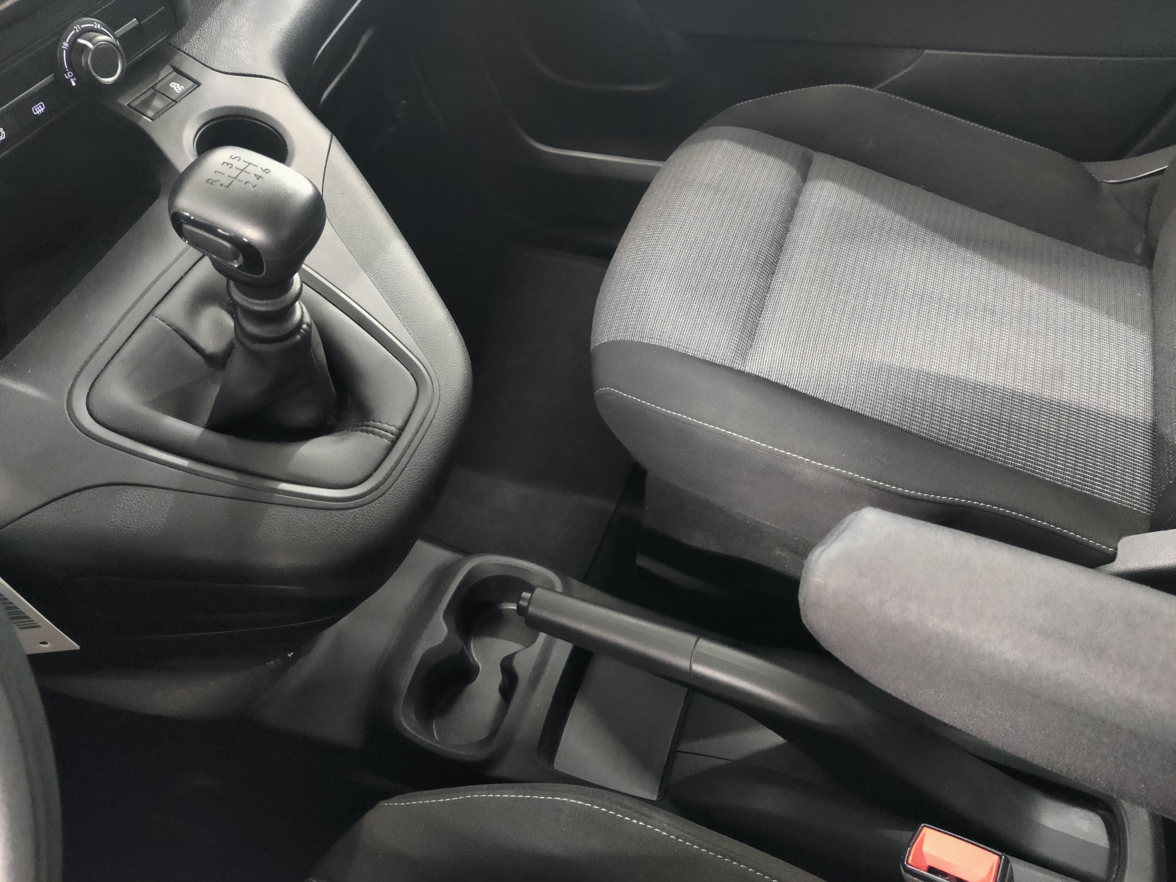Toyota PROACE CITY VERSO ACTIVE L1 1.2 110 5OV
