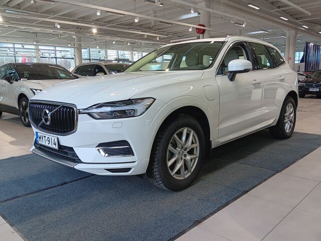 volvo XC60 T8 TWE AWD MOMENTUM AUT