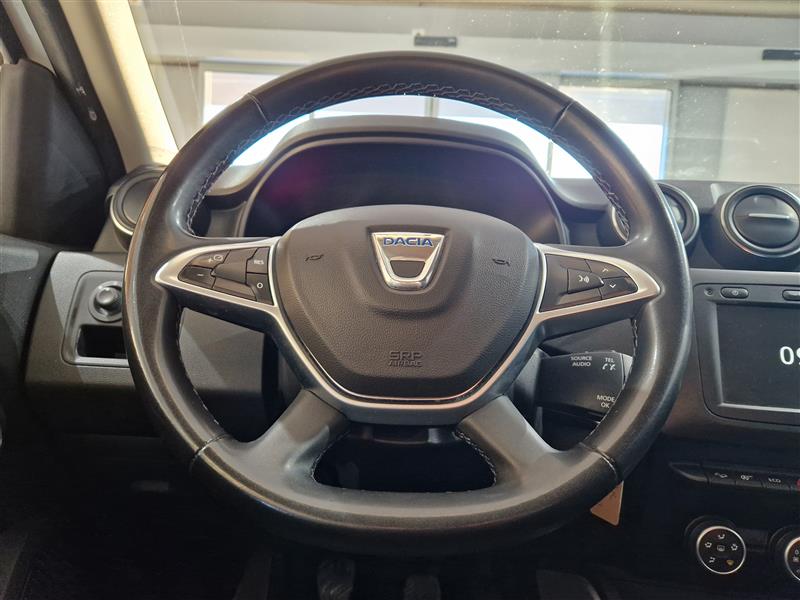 Dacia DUSTER TCE 150 4X4 PRESTIGE. TAKUU 24KK/40TKM