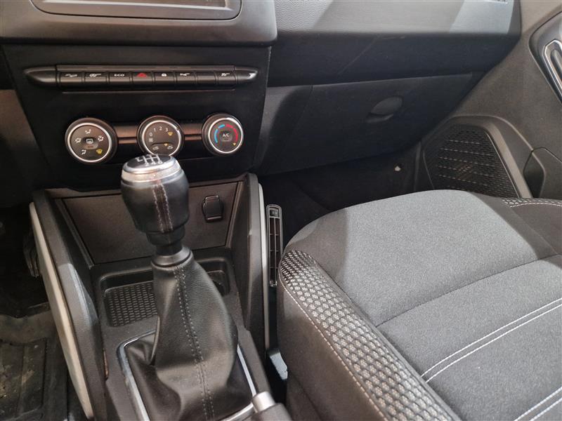 Dacia DUSTER TCE 150 4X4 PRESTIGE. TAKUU 24KK/40TKM