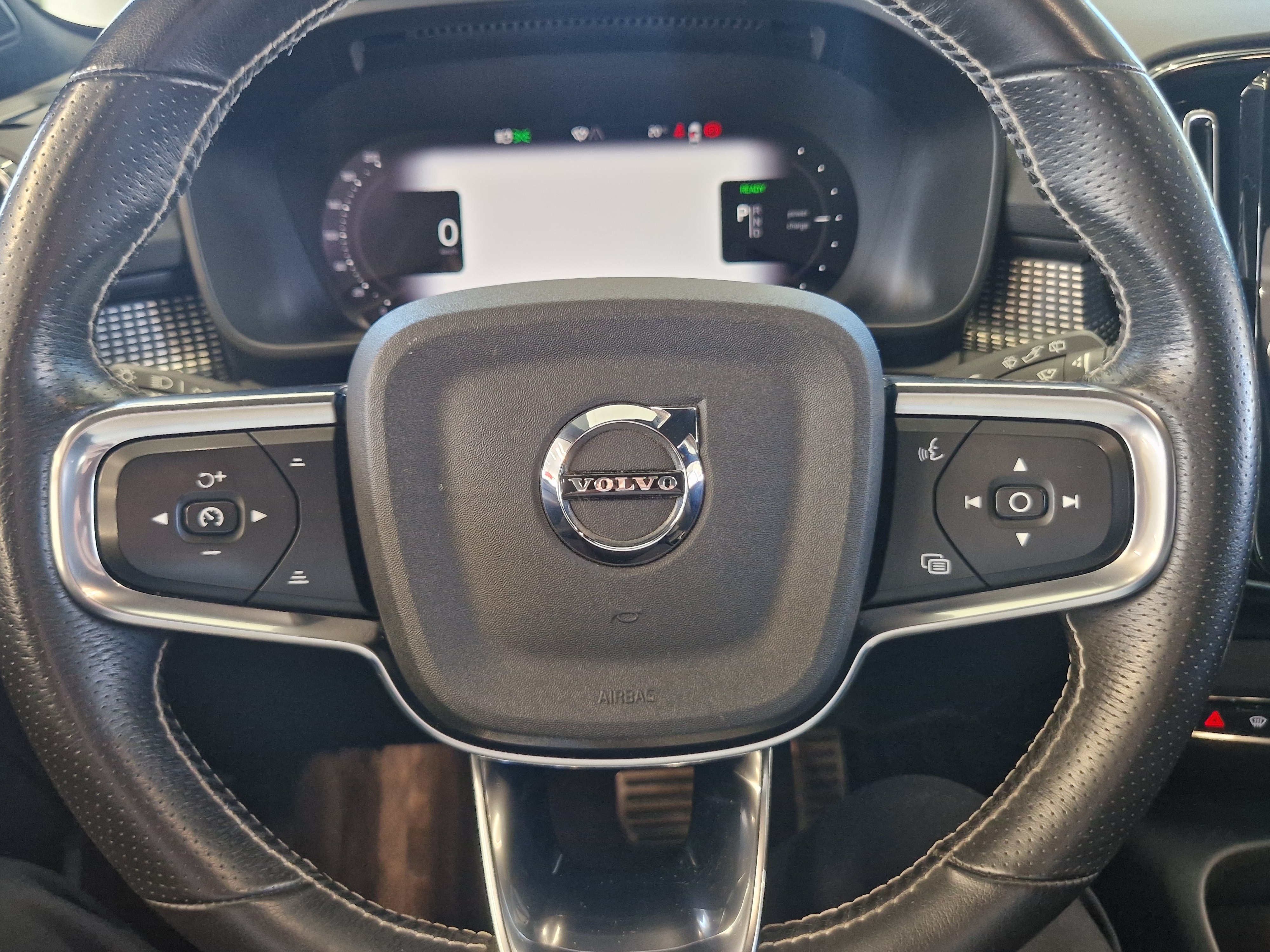 Volvo XC40 P8 AWD R-Design aut. 2021, bild 6/18
