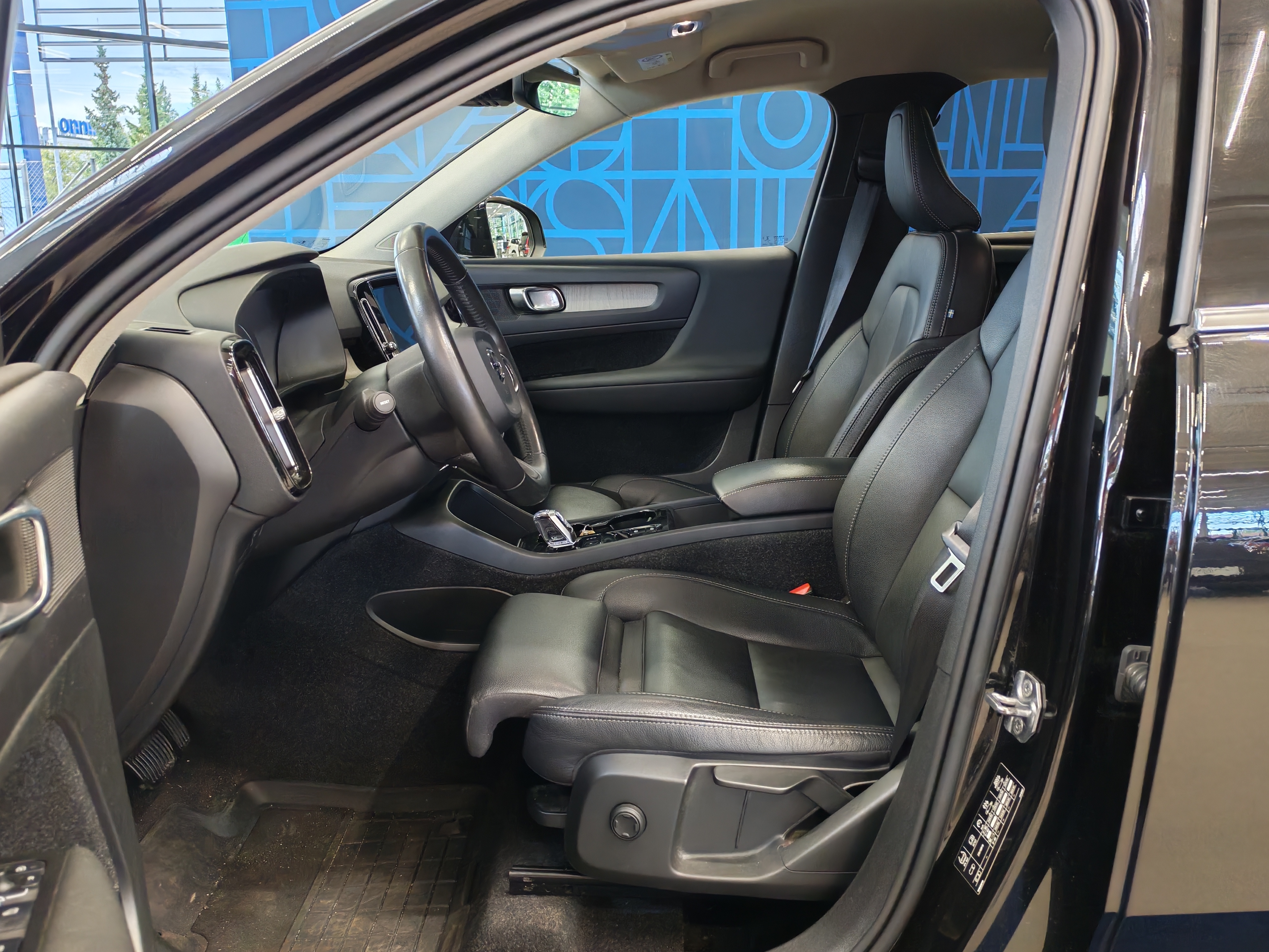 Volvo XC40 T5 TWE INSCRIPTION AUT. TAKUU 12KK/20TKM