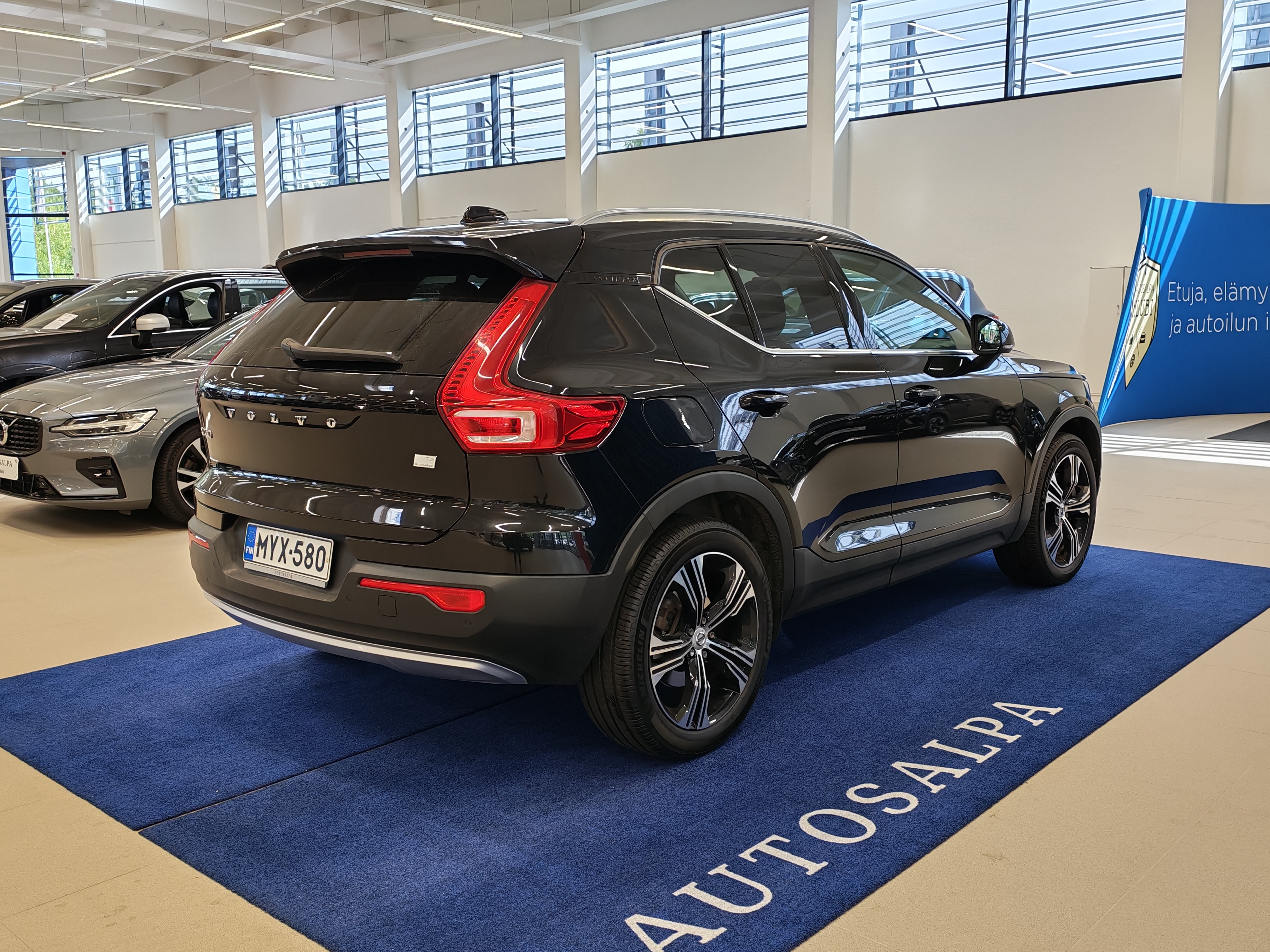 Volvo XC40 2021, kuva 3/22