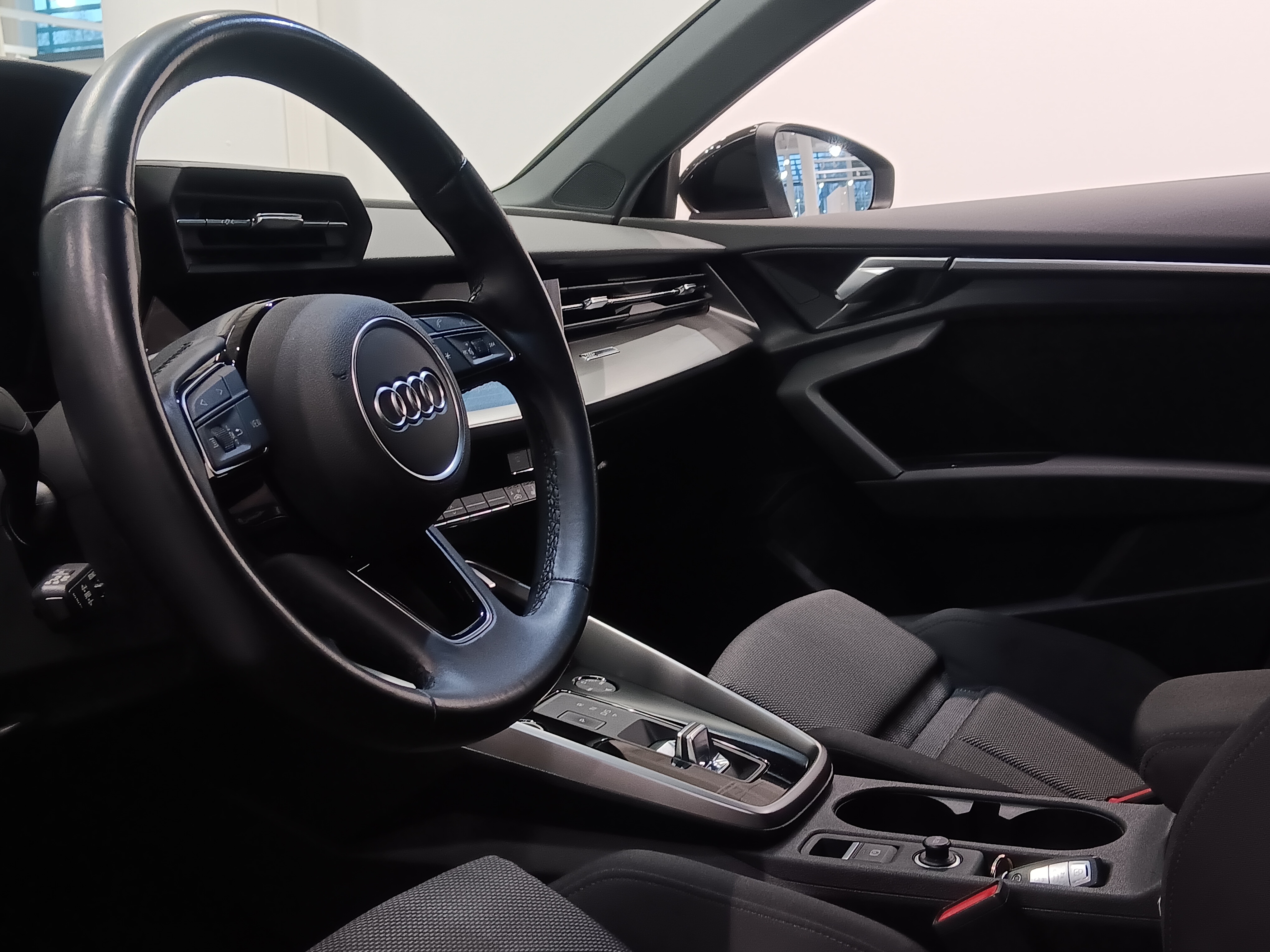 Audi A3 SPORTBACK BUSINESS ADVANCED 40 TFSI E 150KW S TRON