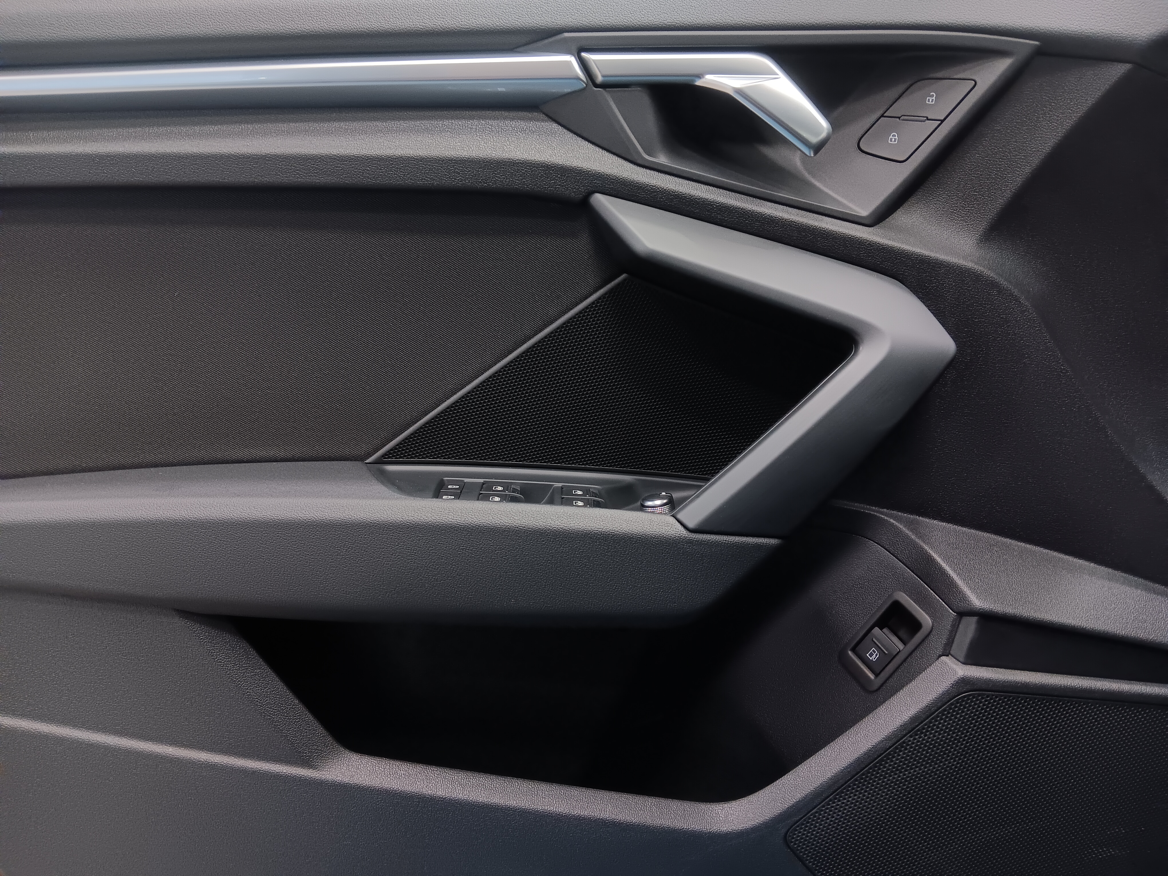 Audi A3 SPORTBACK BUSINESS ADVANCED 40 TFSI E 150KW S TRON