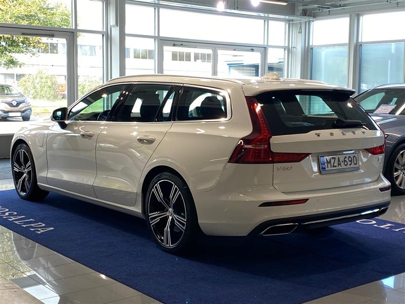 Volvo V60 T6 TwE AWD Inscription 2021, kuva 4/24