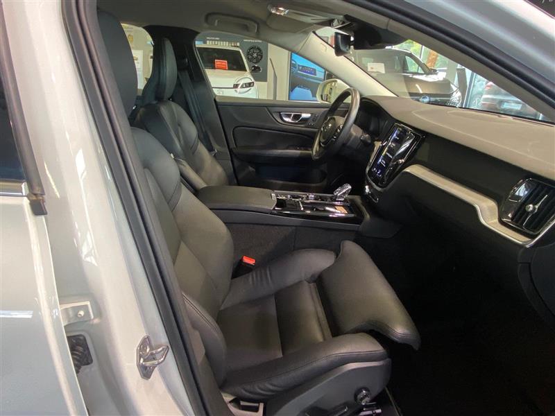 Volvo V60 T6 TwE AWD Inscription 2021, kuva 7/24