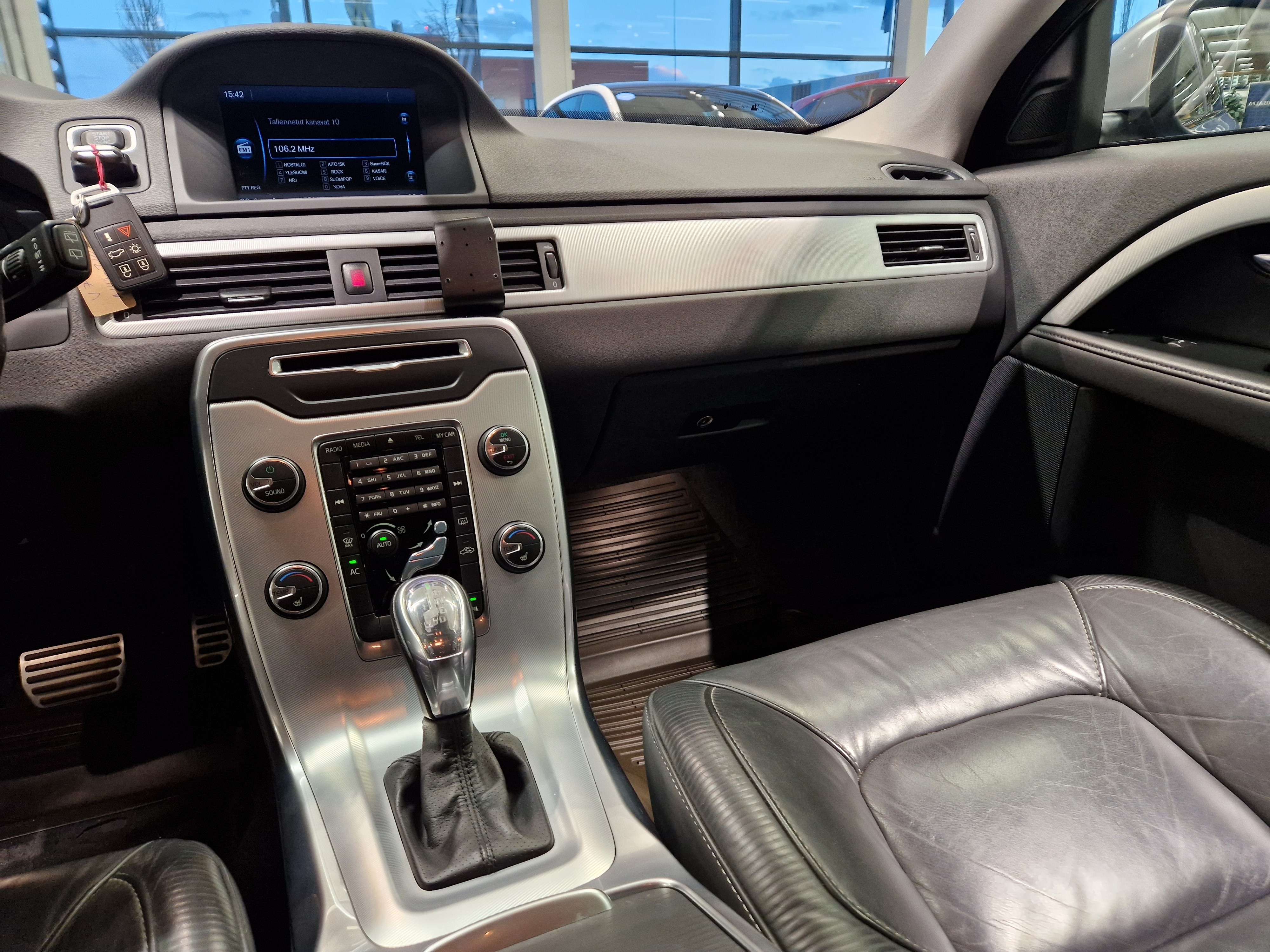 Volvo V70 D3 R-DESIGN BUSINESS AUT