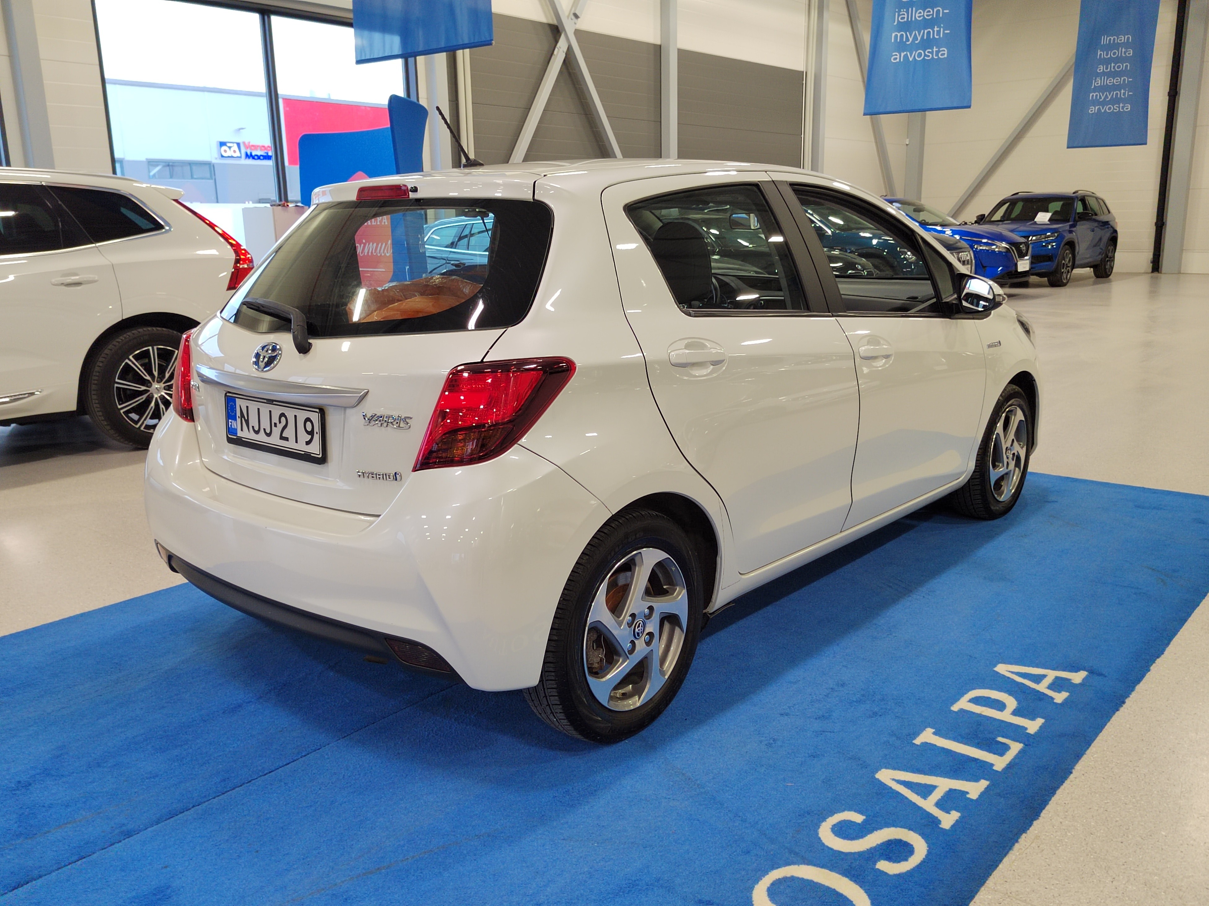 Toyota YARIS 1,5 HYBRID ACTIVE 5OV