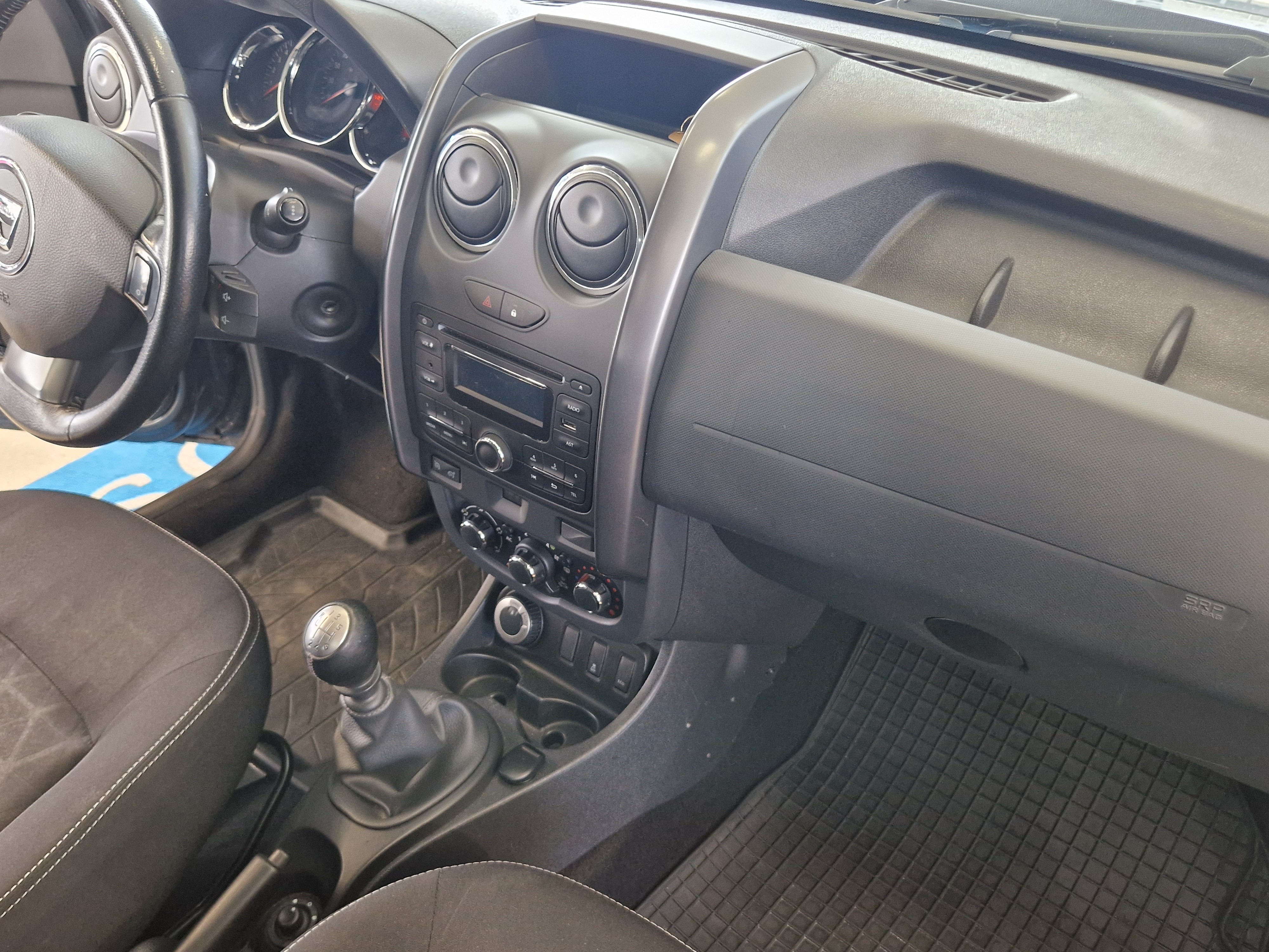 Dacia DUSTER DCI 110 4X4 LAUREATE