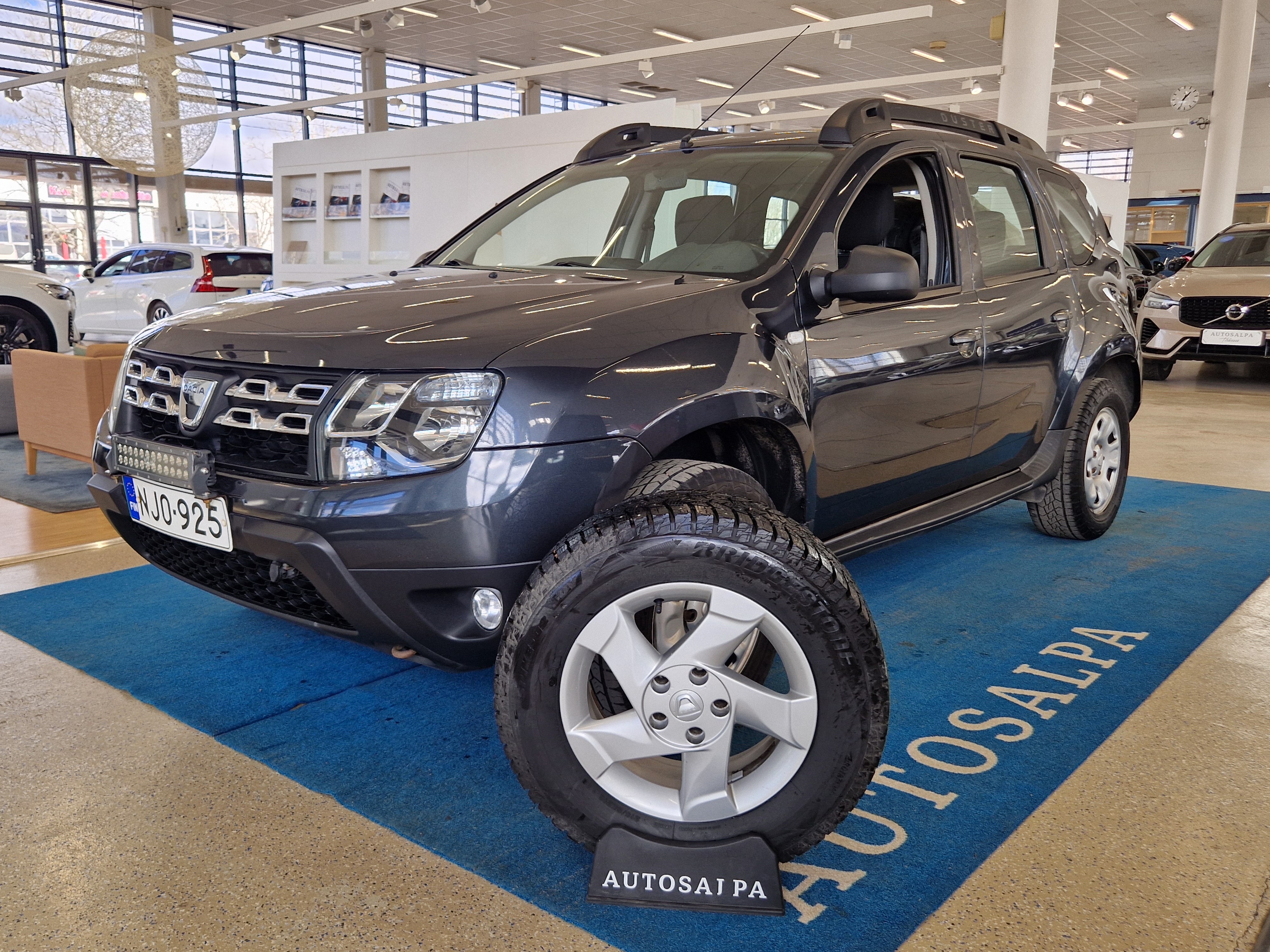 Dacia DUSTER DCI 110 4X4 LAUREATE