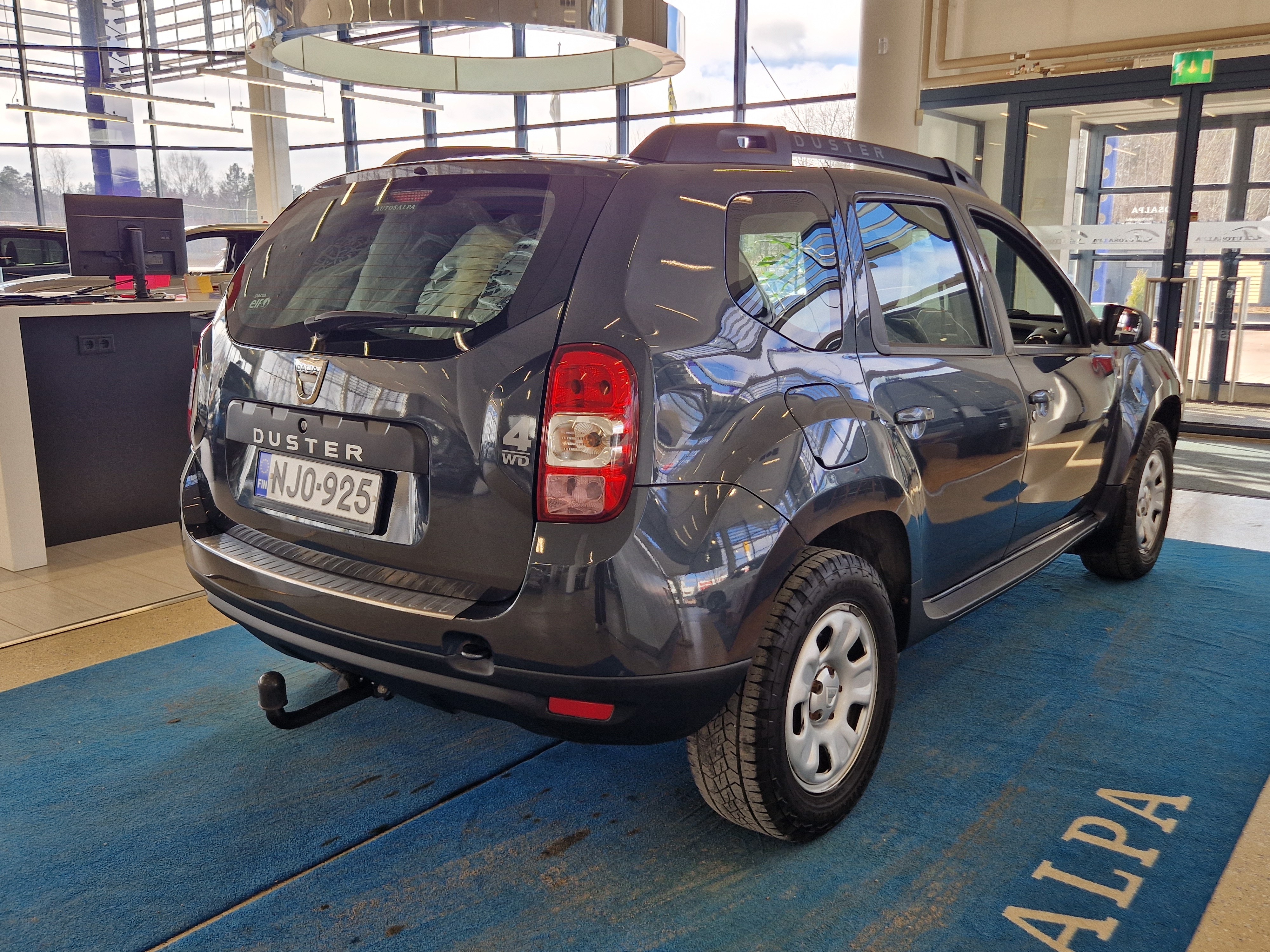 Dacia DUSTER DCI 110 4X4 LAUREATE