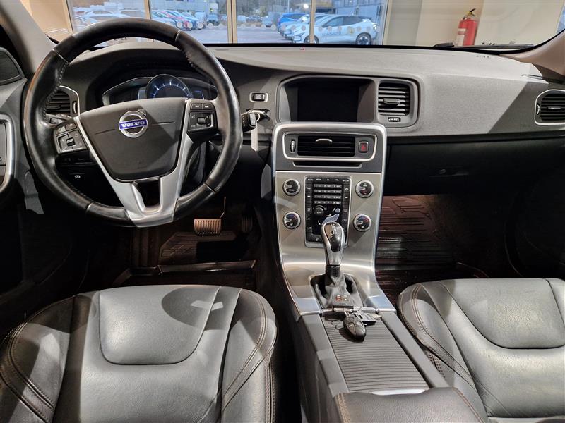 Volvo V60 CROSS COUNTRY D4 AWD BUSINESS SUMMUM AUT