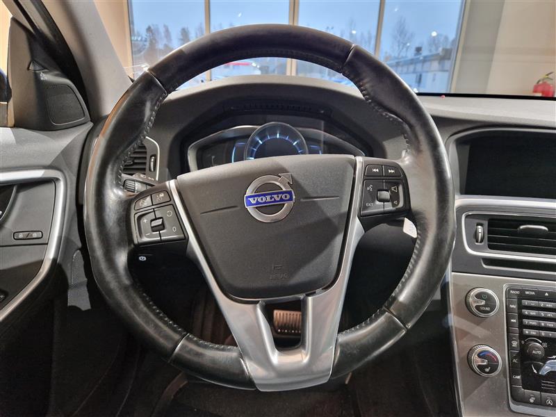 Volvo V60 CROSS COUNTRY D4 AWD BUSINESS SUMMUM AUT