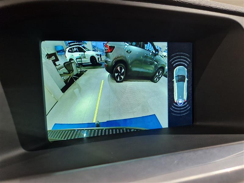 Volvo V60 CROSS COUNTRY D4 AWD BUSINESS SUMMUM AUT