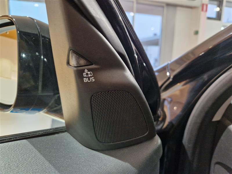 Volvo V60 CROSS COUNTRY D4 AWD BUSINESS SUMMUM AUT