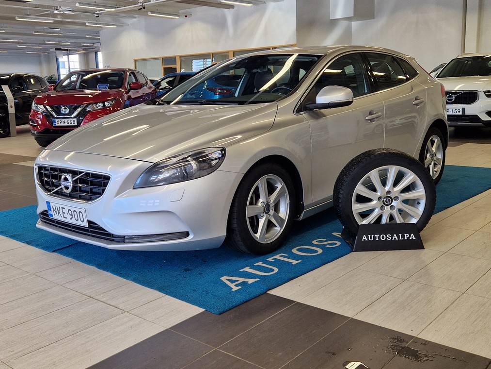 Volvo V40 D2 BUSINESS AUT