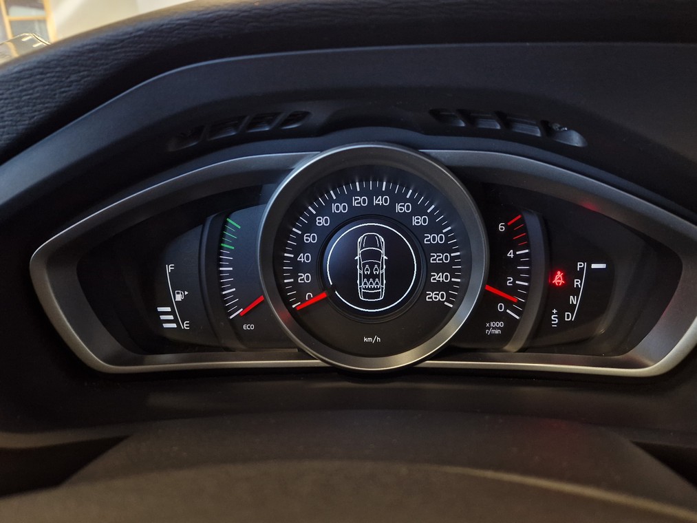 Volvo V40 D2 BUSINESS AUT