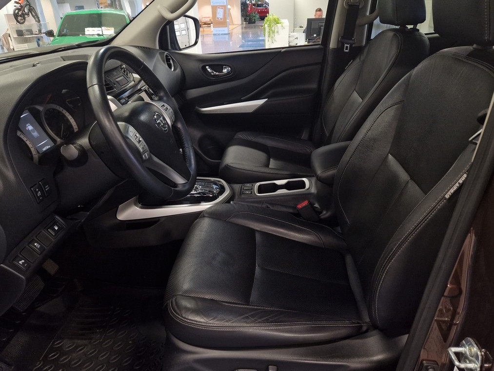 Nissan NAVARA DOUBLE CAB 2,3 DCI 190HP AT TEKNA SUNROOF, LEATHER