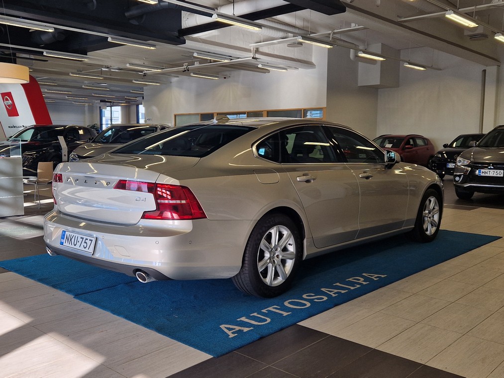 Volvo S90 D4 MOMENTUM AUT TAKUU 12KK/20TKM.