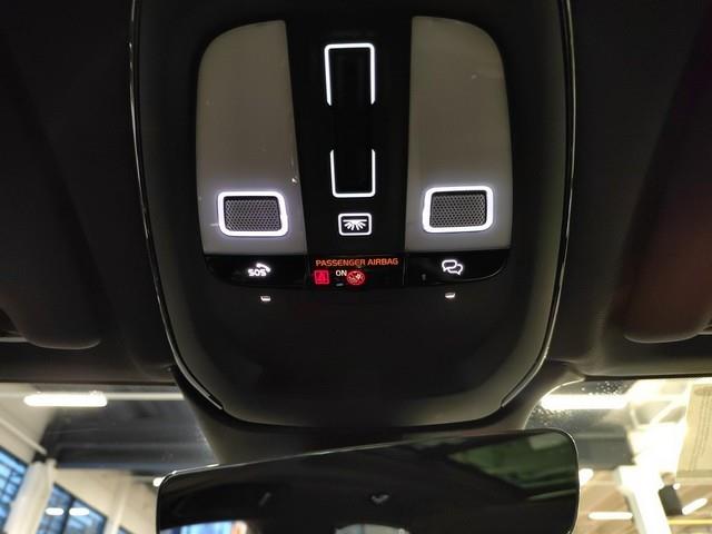 Volvo XC60 T6 AWD LONG RANGE PLUS DARK TAKUU 24KK/40TKM.