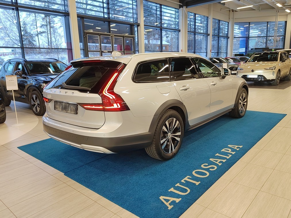 Volvo V90 CROSS COUNTRY D4 AWD BUSINESS AUT TAKUU 24KK/40TKM
