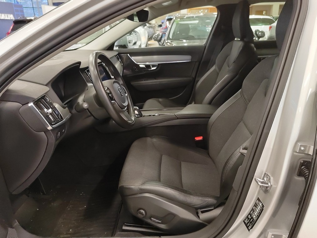 Volvo V90 CROSS COUNTRY D4 AWD BUSINESS AUT TAKUU 24KK/40TKM