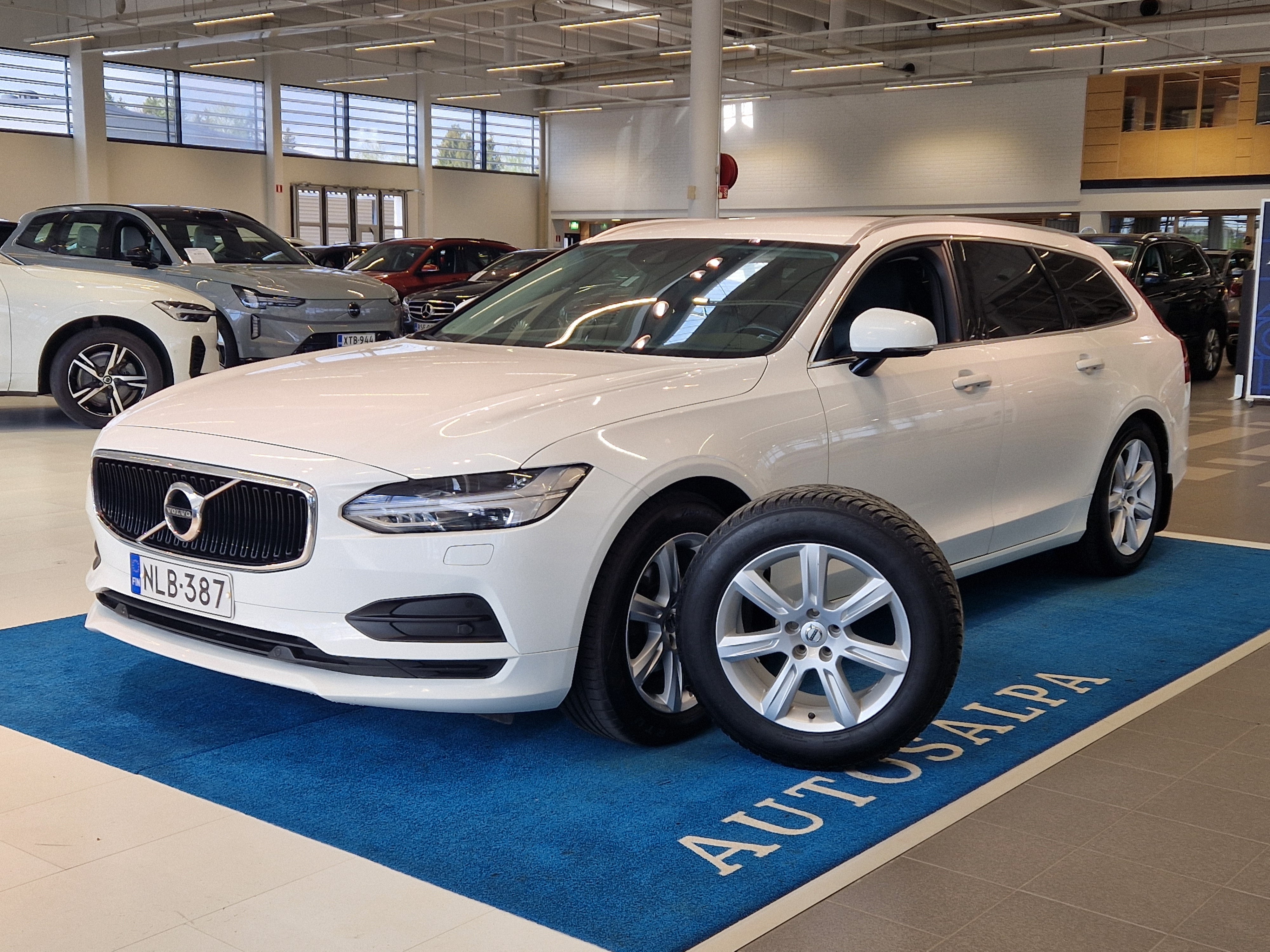 Volvo V90 D3 AWD BUSINESS AUT