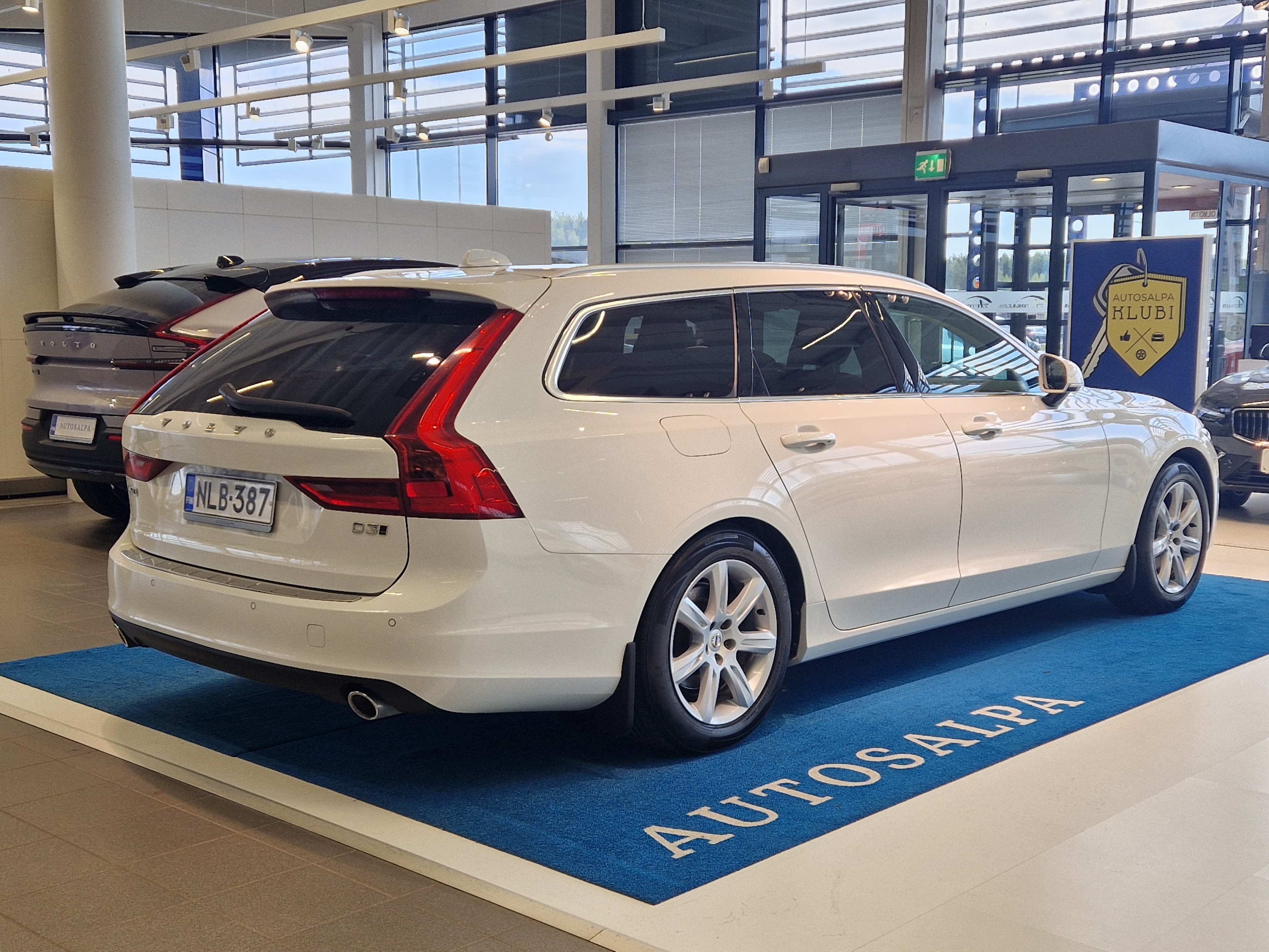 Volvo V90 D3 AWD BUSINESS AUT