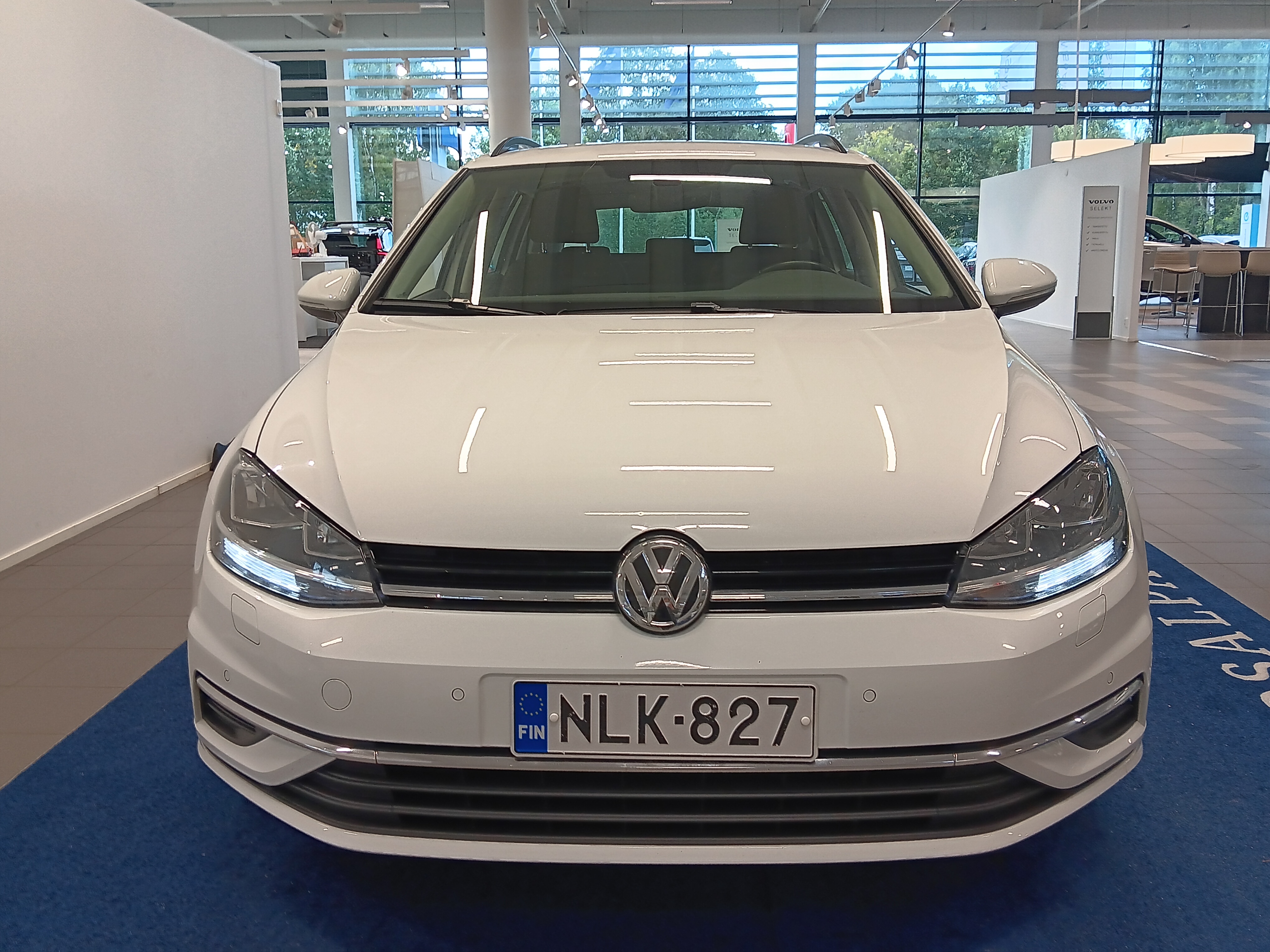 Volkswagen Golf 2019, kuva 2/16