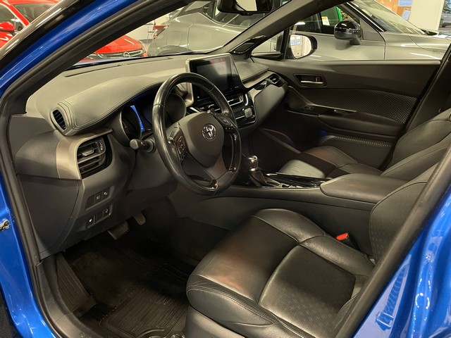 Toyota C-HR 1,8 HYBRID INTENSE