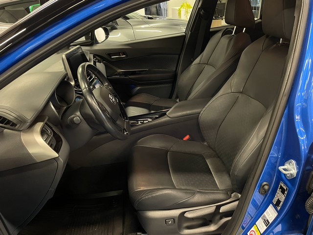 Toyota C-HR 1,8 HYBRID INTENSE