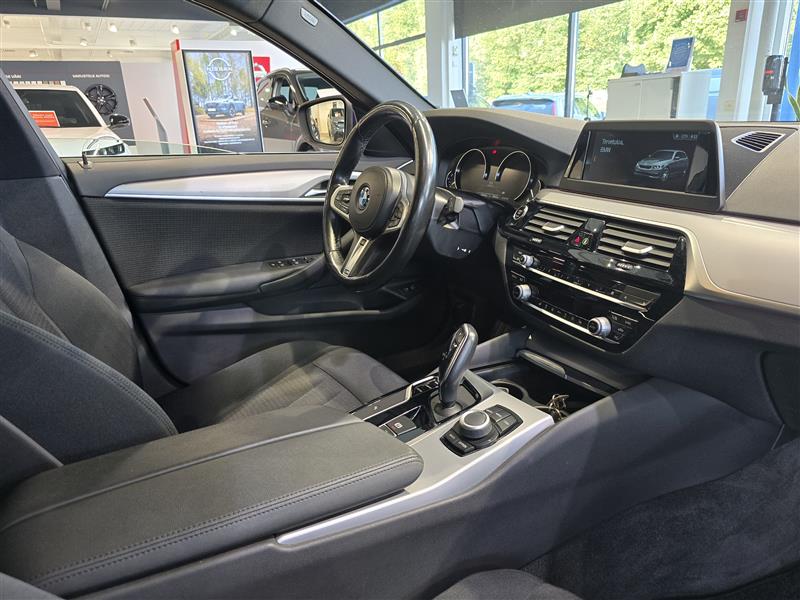 BMW 518 2020, kuva 7/31