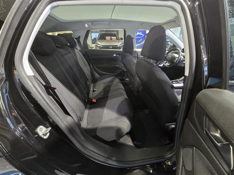 Peugeot 308 SW STYLE 75 EDITION PURETECH 130 EAT8-AUTOMAATTI