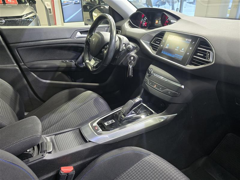 Peugeot 308 SW STYLE 75 EDITION PURETECH 130 EAT8-AUTOMAATTI