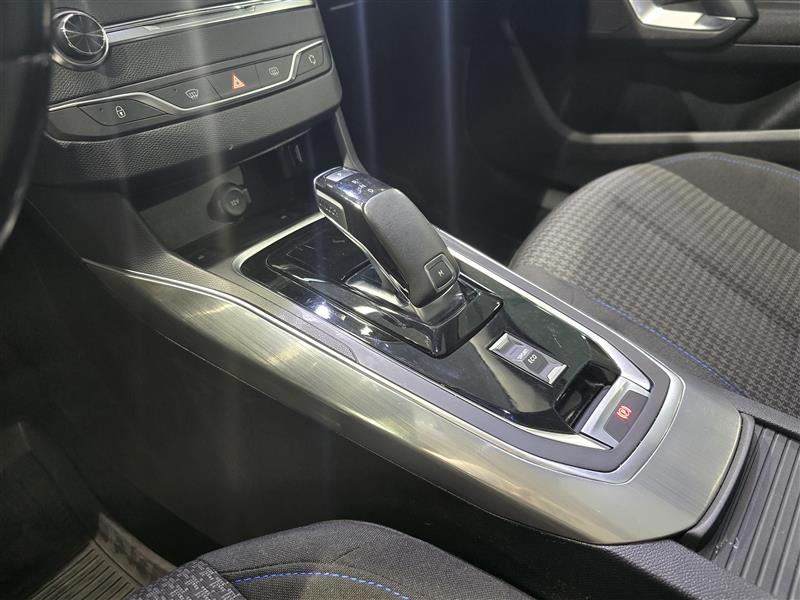 Peugeot 308 SW STYLE 75 EDITION PURETECH 130 EAT8-AUTOMAATTI