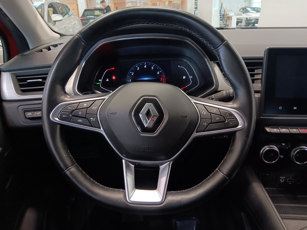 Renault CAPTUR TCE 155 EDC7-AUT INTENS