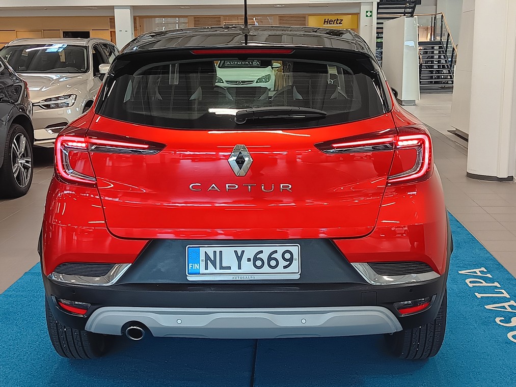Renault CAPTUR TCE 155 EDC7-AUT INTENS