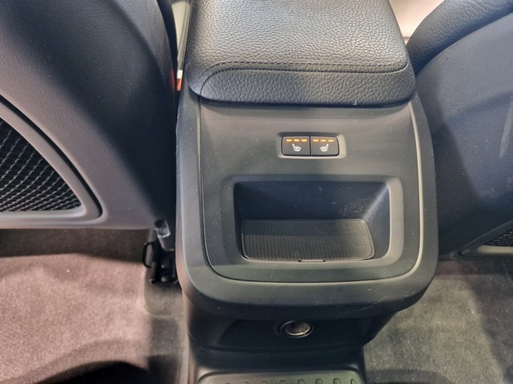 Volvo XC60 T8 TWE AWD INSCRIPTION TAKUU 24KK/40TKM