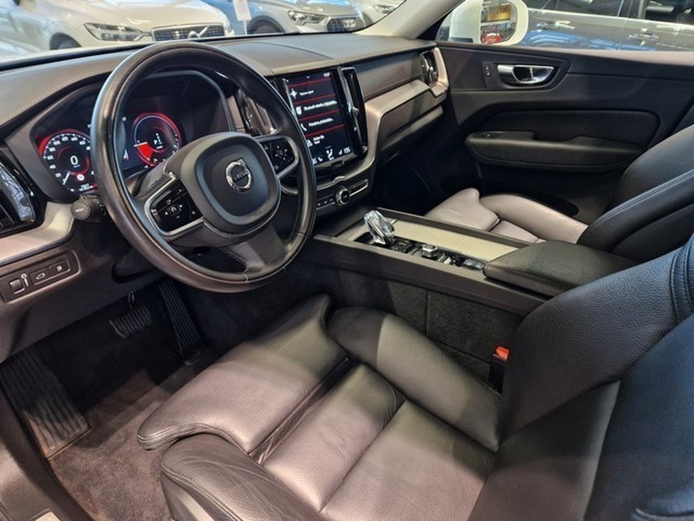Volvo XC60 T8 TWE AWD INSCRIPTION TAKUU 24KK/40TKM