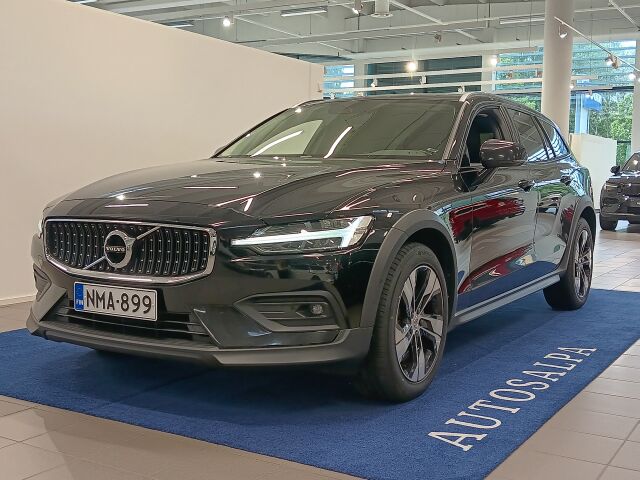 volvo V60 CROSS COUNTRY D4 AWD BUSINESS AUT