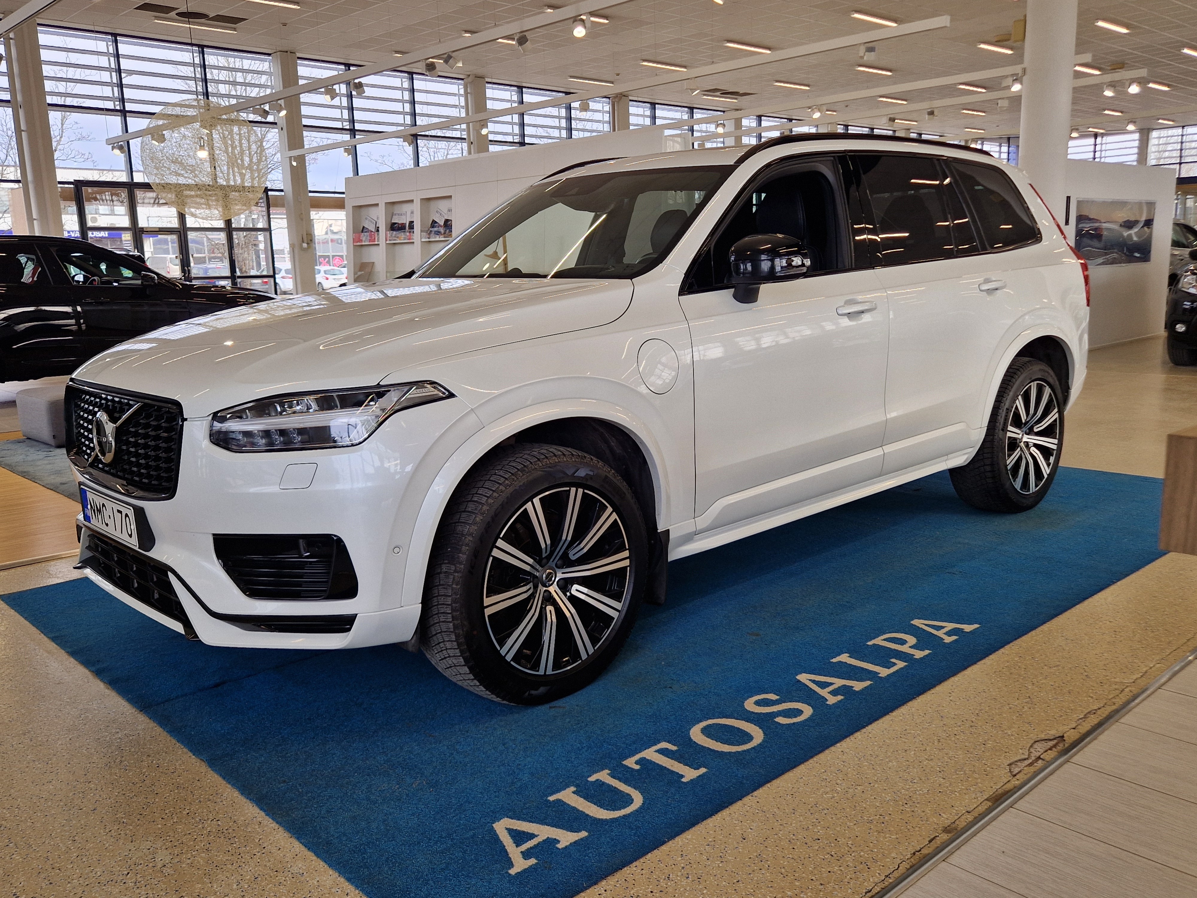 Volvo XC90 T8 TWE AWD R-DESIGN TAKUU 12KK/20TKM
