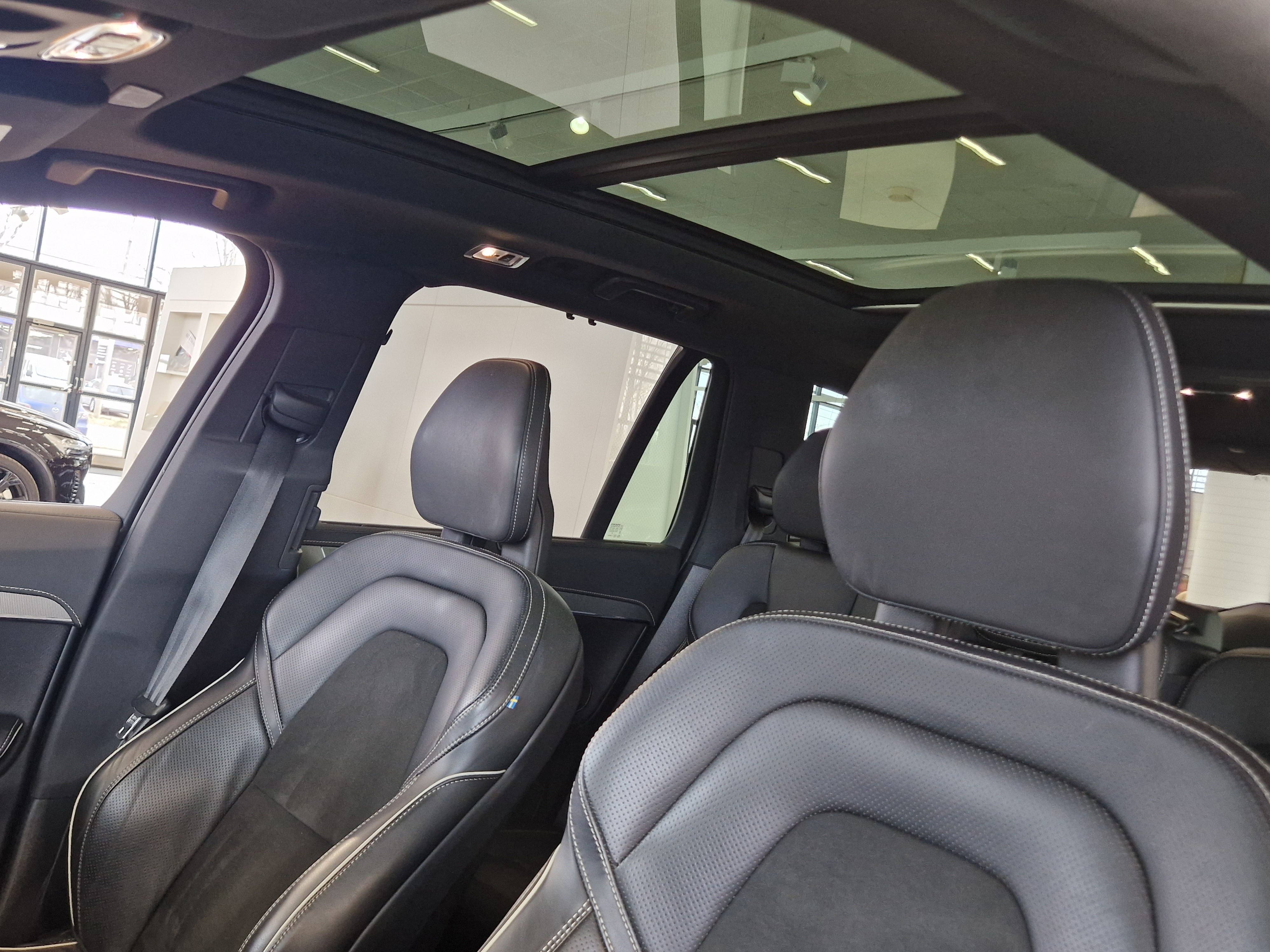 Volvo XC90 T8 TWE AWD R-DESIGN TAKUU 12KK/20TKM