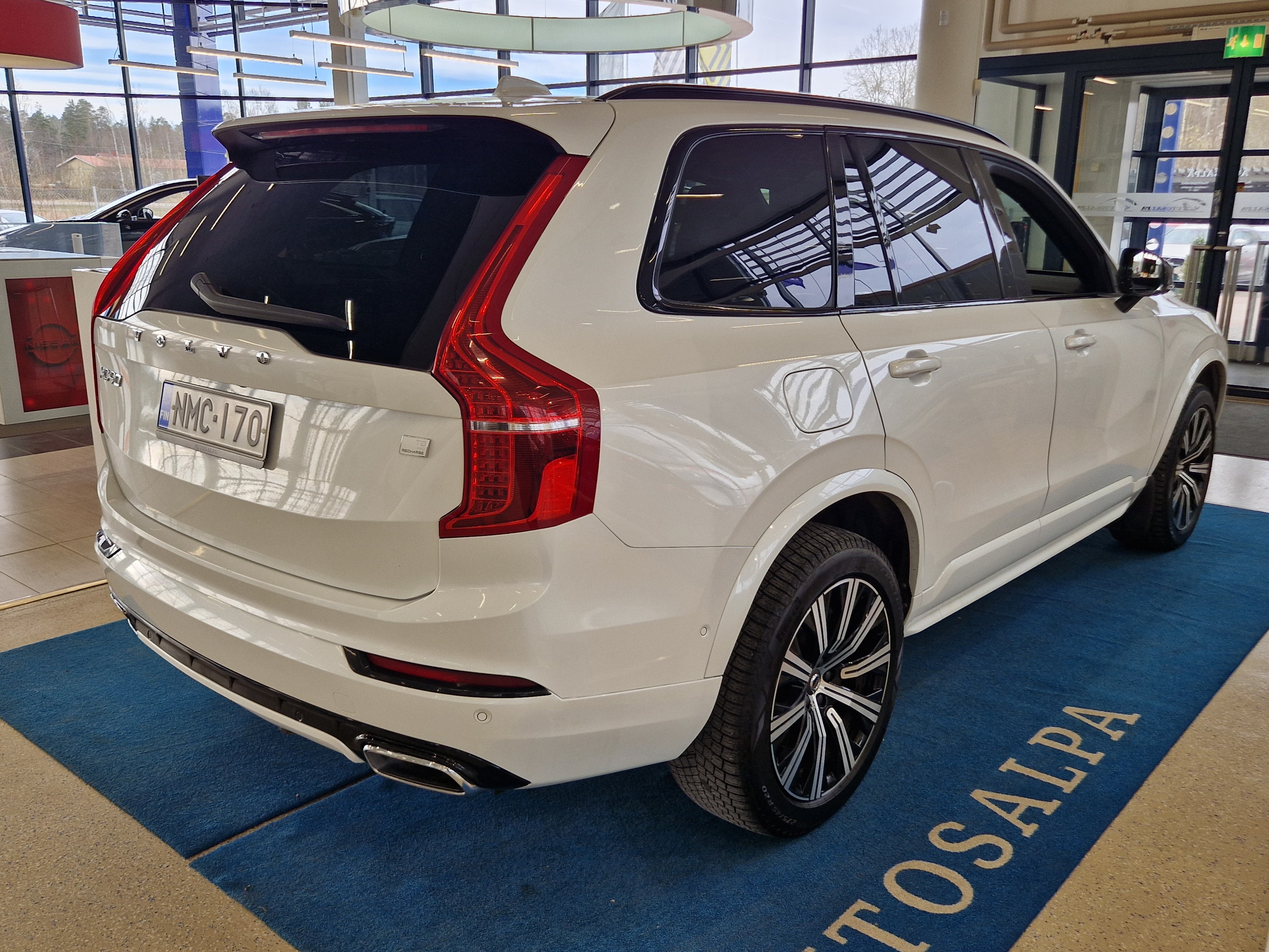 Volvo XC90 T8 TWE AWD R-DESIGN TAKUU 12KK/20TKM