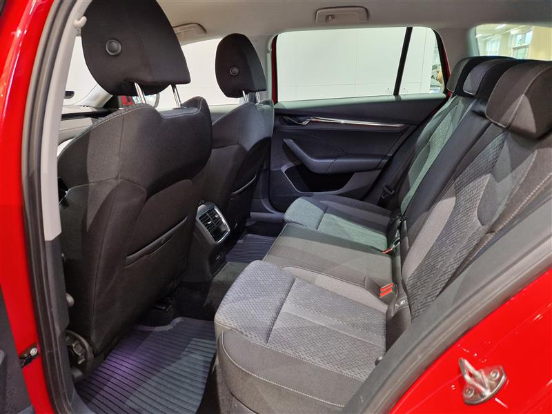 Skoda OCTAVIA COMBI 1,4 TSI PHEV STYLE IV DSG AUTOM