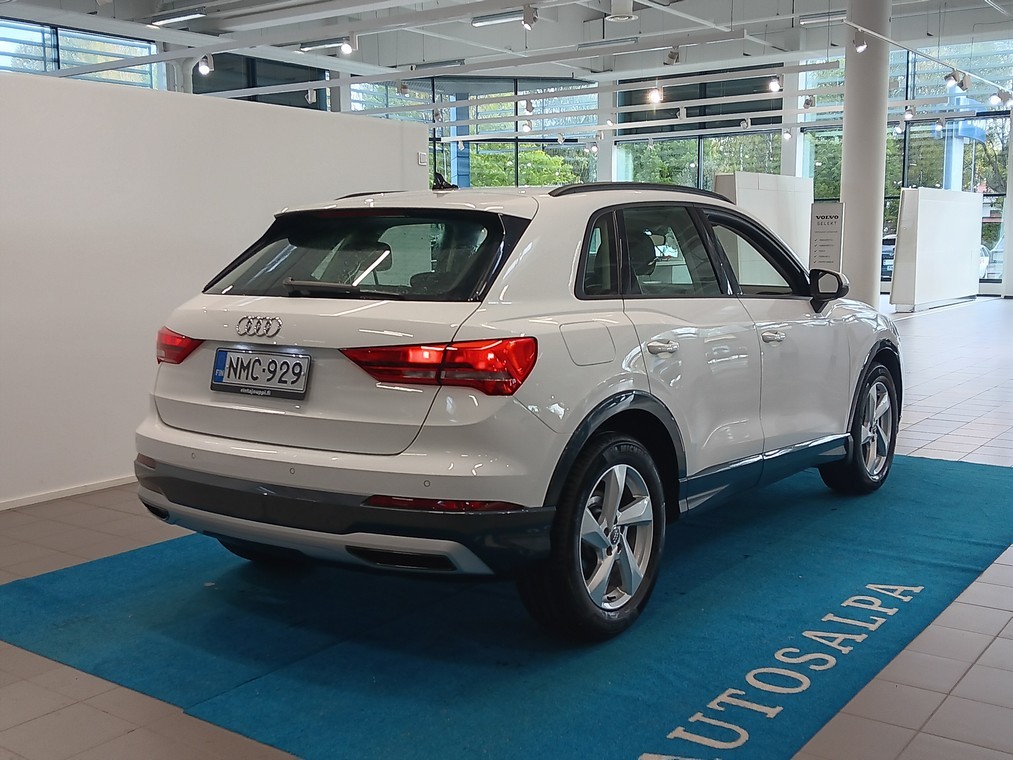 Audi Q3 BUSINESS 35 TFSI 110 KW MHEV S TRONIC